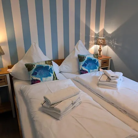 Schmucke-huus-bungalow Westerland