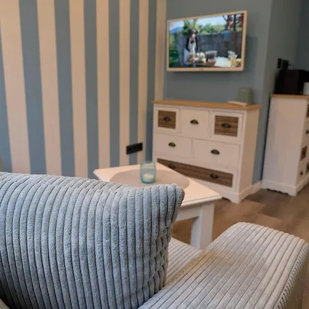 Schmucke-huus-bungalow